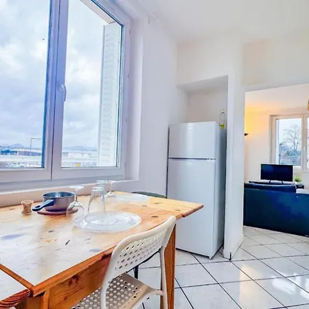 Joli T3 Avec Parking Prive Clermont-Ferrand