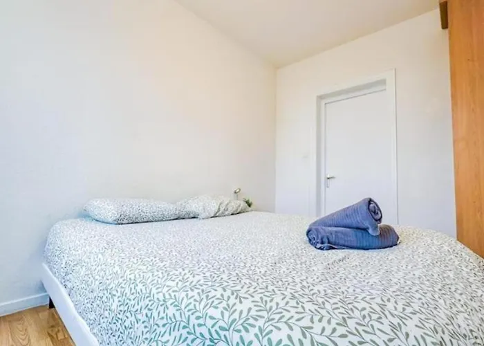 Apartmán Joli T3 Avec Parking Prive *