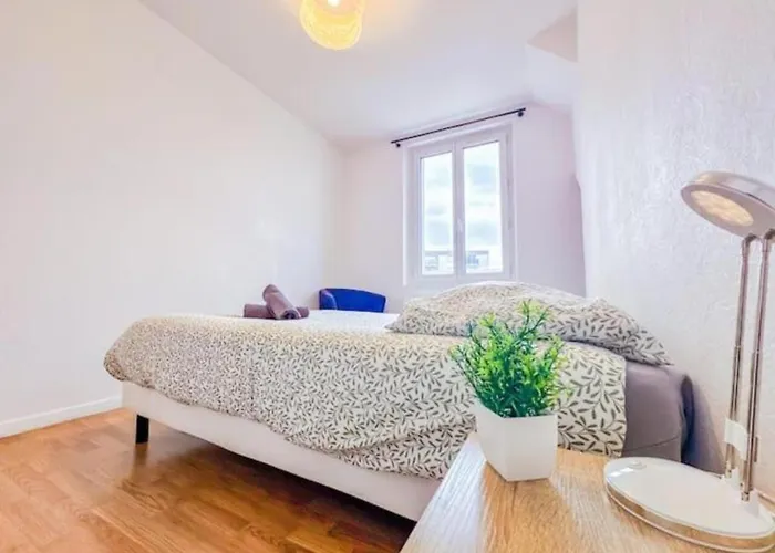 Joli T3 Avec Parking Prive كليرمونت-فيراند