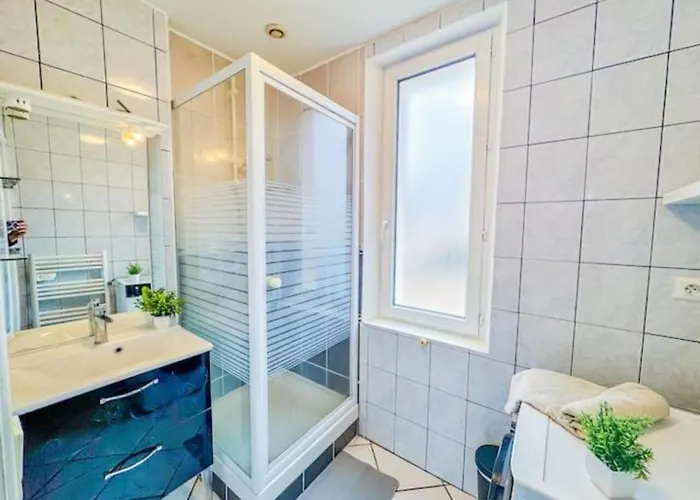 Joli T3 Avec Parking Prive شقة